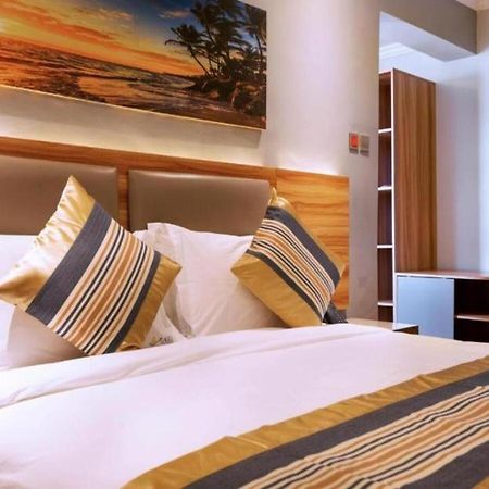 Raha Hotel & Suites Найроби Экстерьер фото
