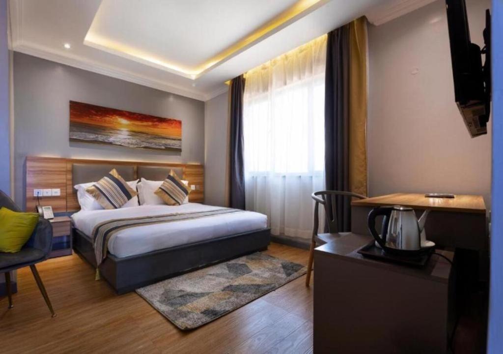 Raha Hotel & Suites Найроби Экстерьер фото